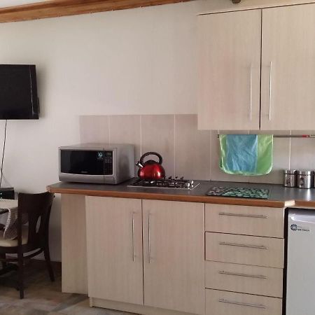 12 On Beach Guest House Saldanha Bay Buitenkant foto