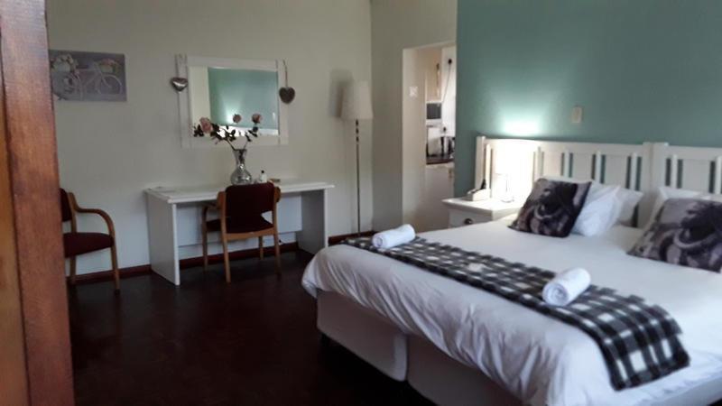 12 On Beach Guest House Saldanha Bay Buitenkant foto