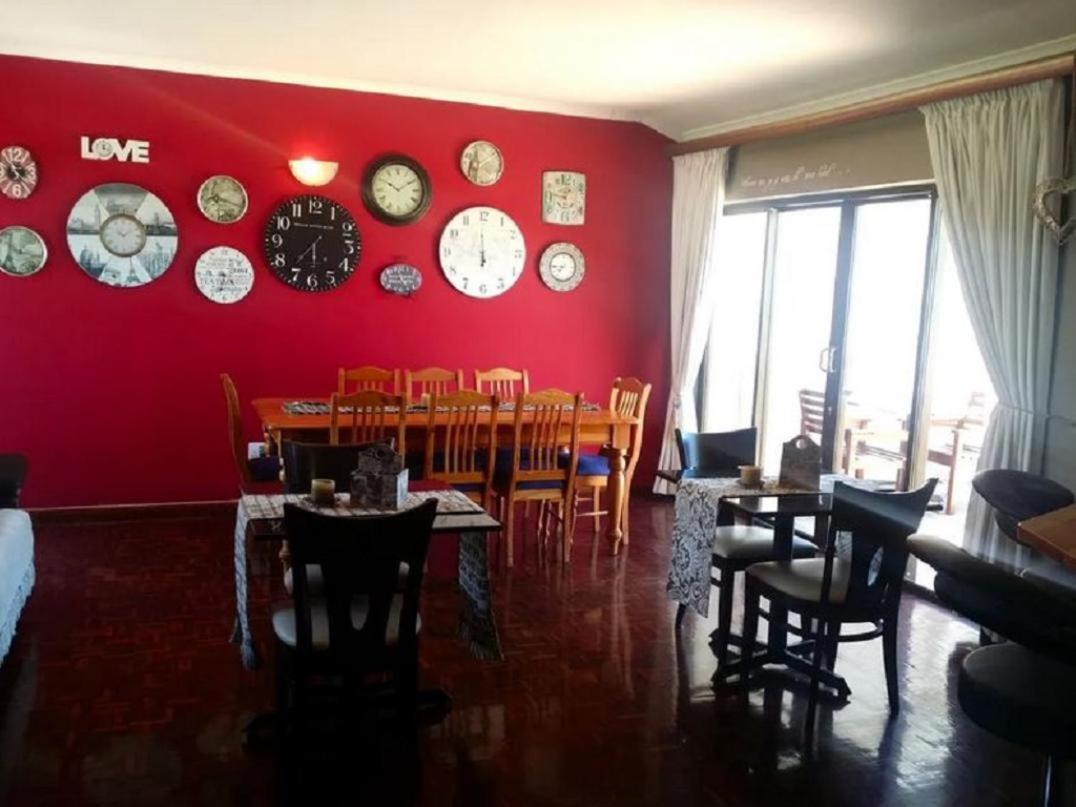 12 On Beach Guest House Saldanha Bay Buitenkant foto