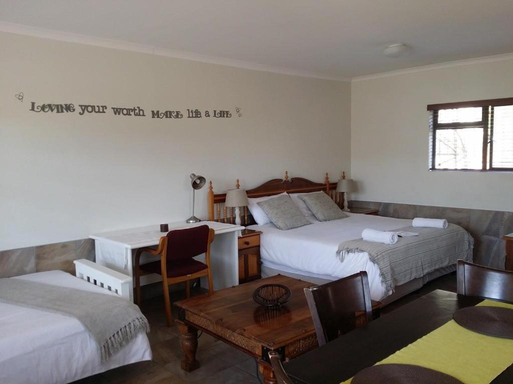 12 On Beach Guest House Saldanha Bay Buitenkant foto