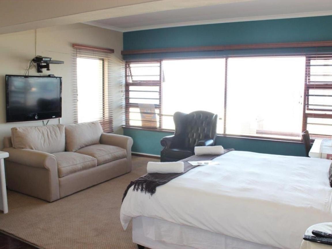 12 On Beach Guest House Saldanha Bay Buitenkant foto